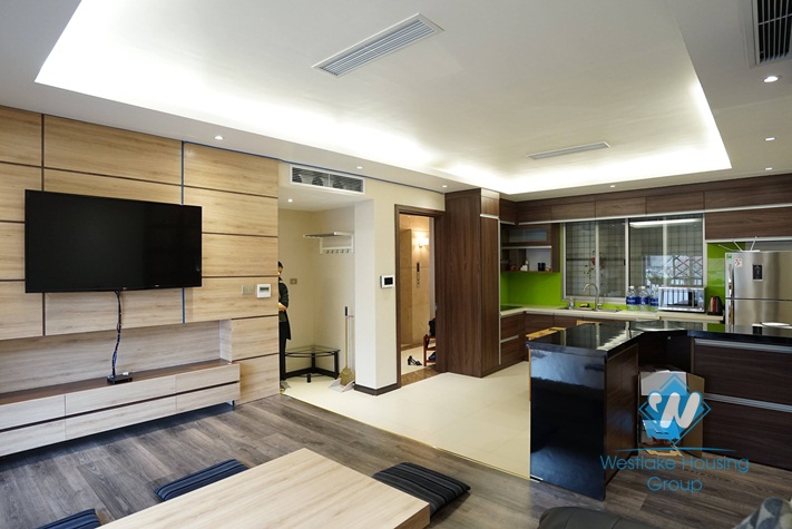 A stylish and modern 2 bedroom apartment for rent on Lieu Giai, Ba Dinh